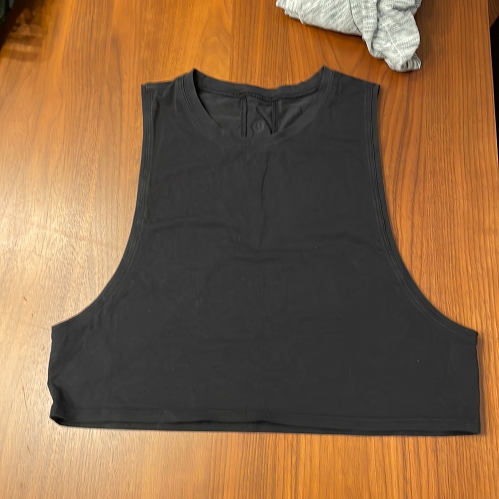 Black Lululemon crop top tank (size 6)